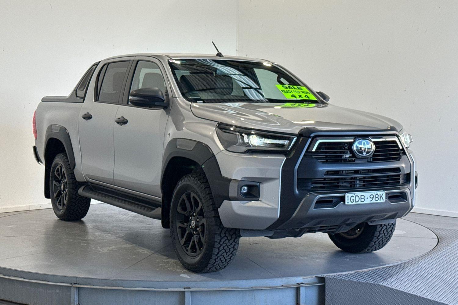 2021 Toyota Hilux Rogue in Silver
