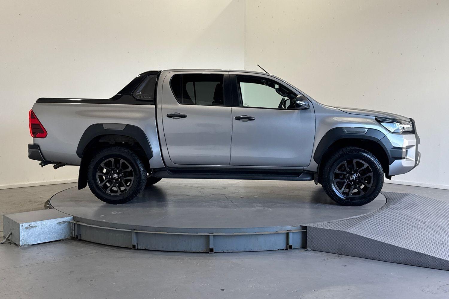 2021 Toyota Hilux Rogue in Silver