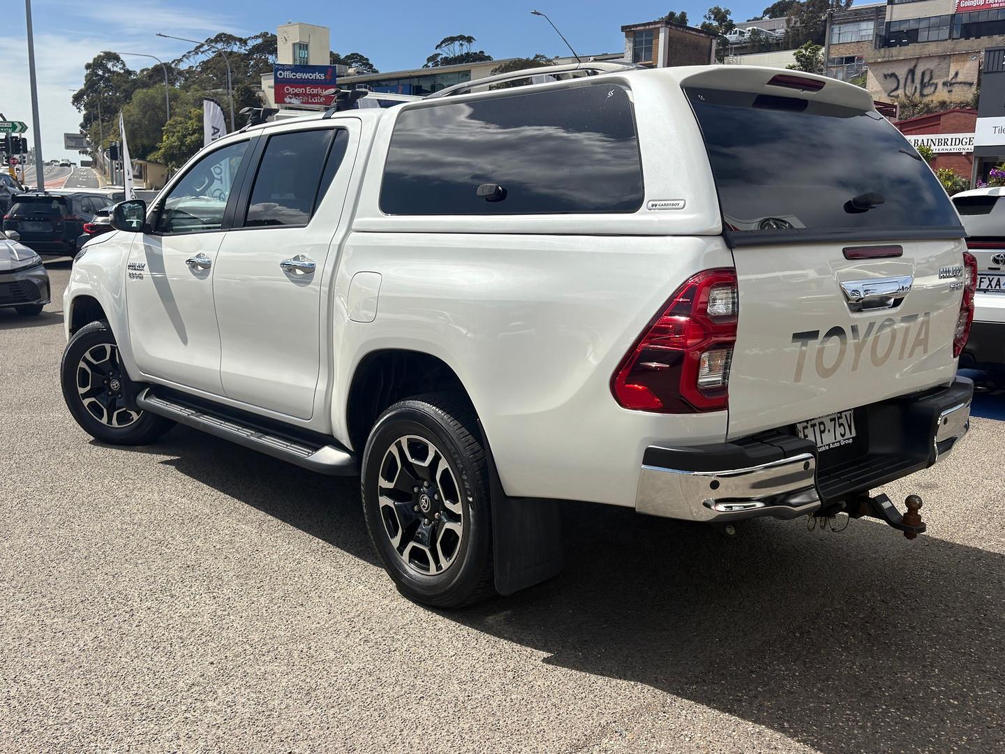 2022 Toyota Hilux SR5 in White