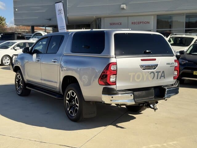 2023 Toyota Hilux SR5 in Silver