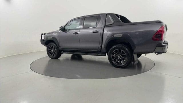 2021 Toyota Hilux Rogue in Silver