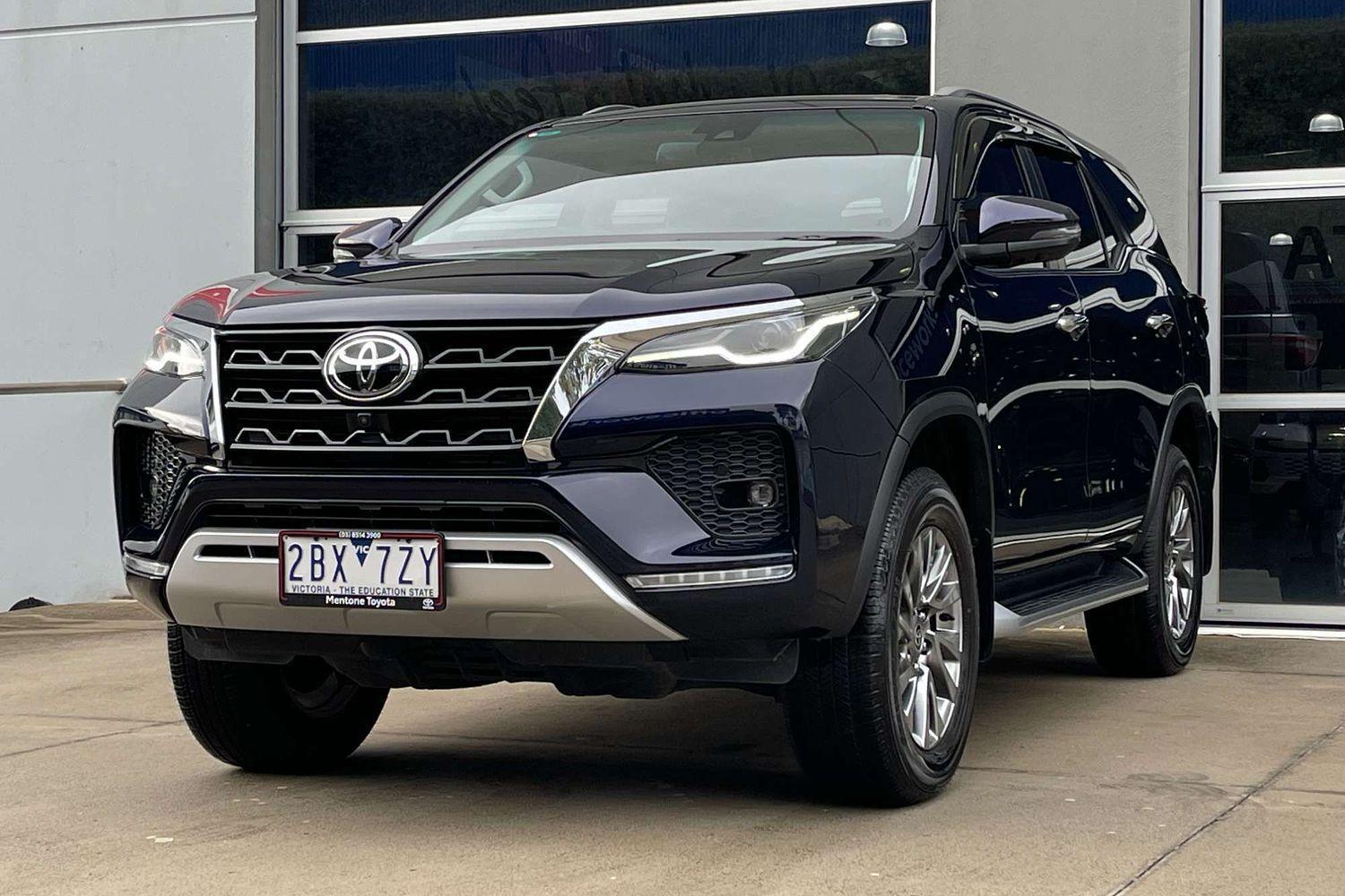 2025 Toyota Fortuner Crusade in Blue