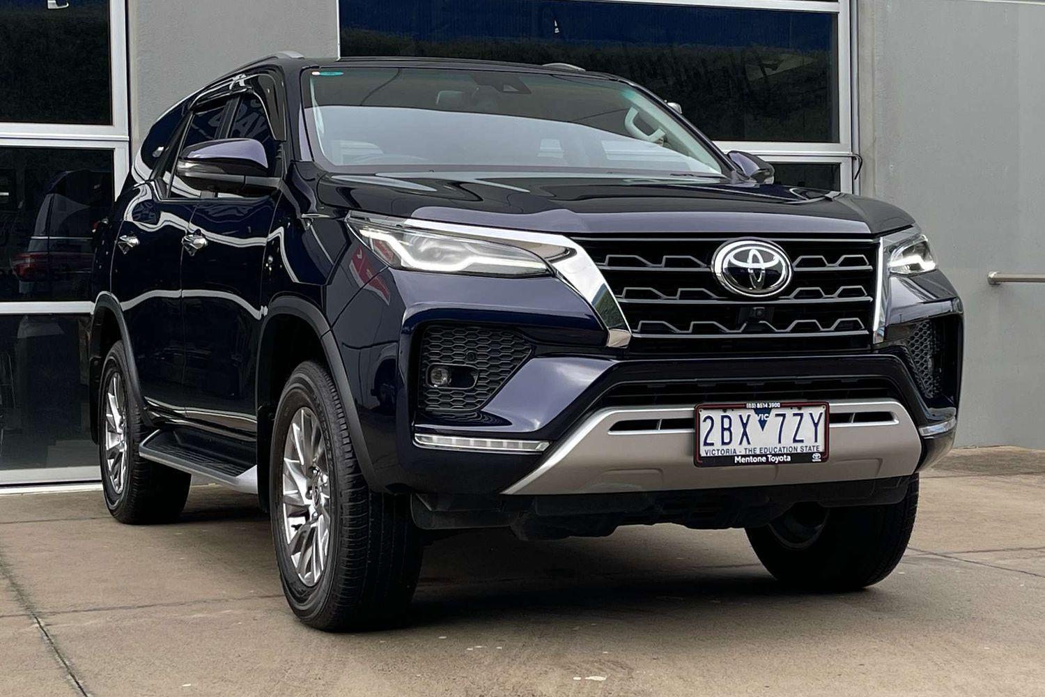 2025 Toyota Fortuner Crusade in Blue
