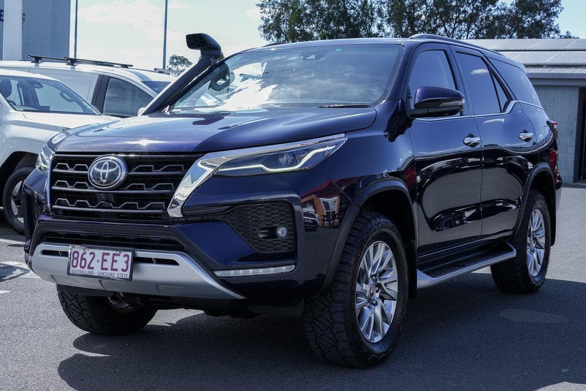 2022 Toyota Fortuner Crusade in Blue
