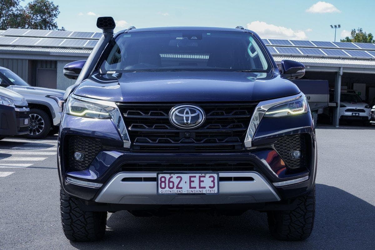 2022 Toyota Fortuner Crusade in Blue