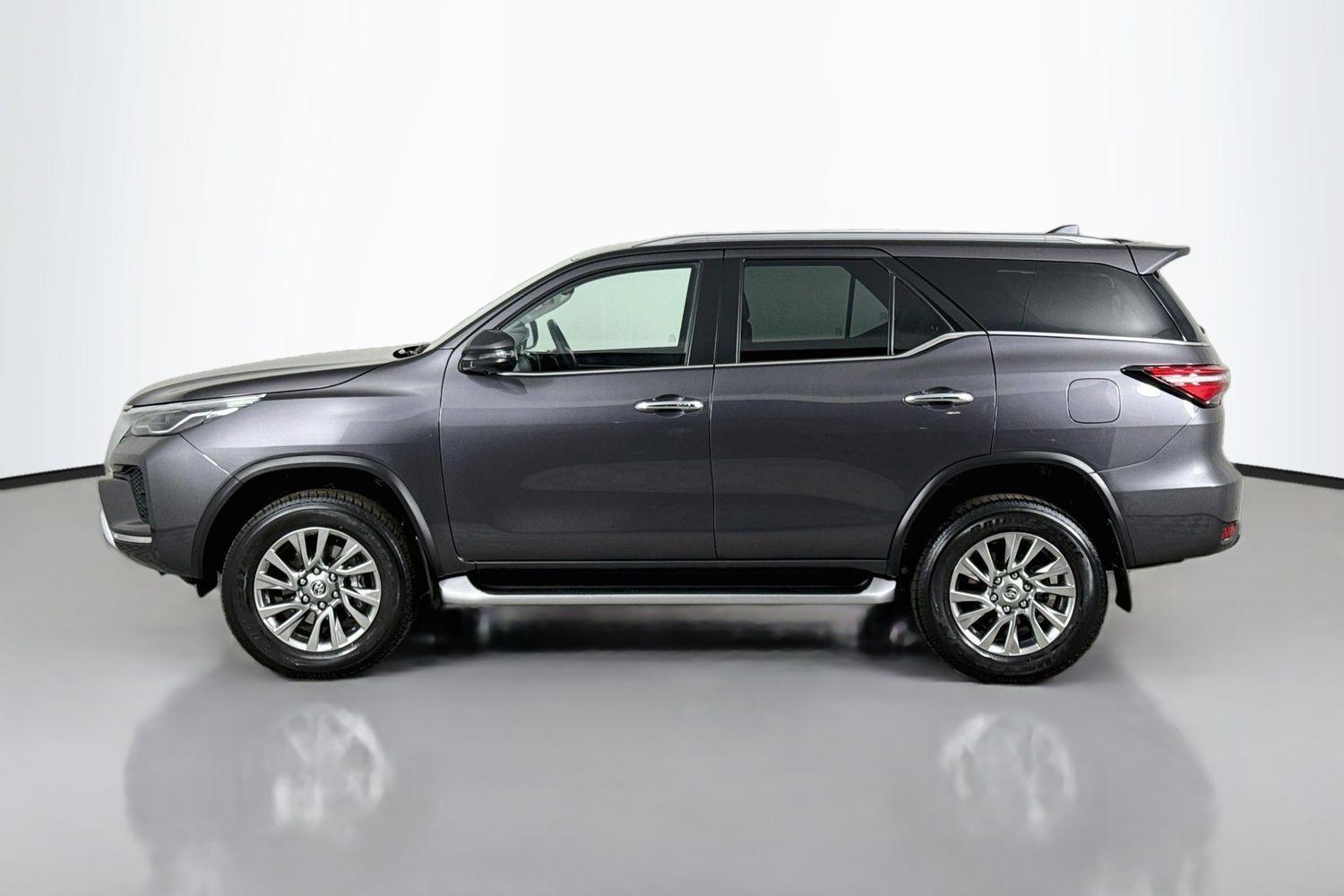 2020 Toyota Fortuner Crusade in Silver