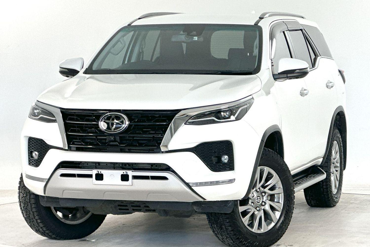 2023 Toyota Fortuner Crusade in White
