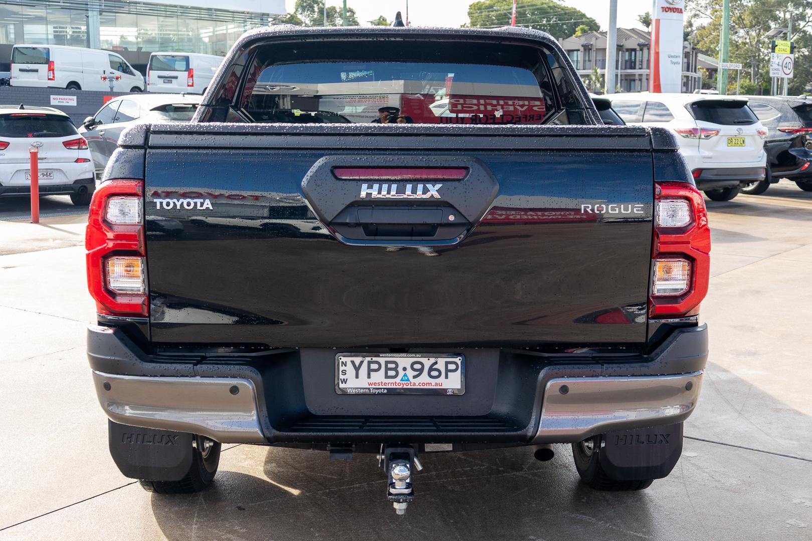 2025 Toyota Hilux Rogue in Black