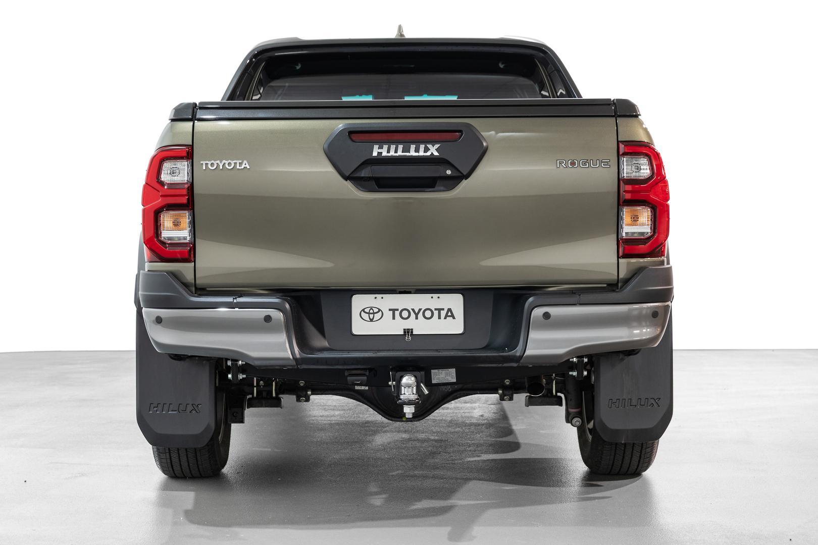 2025 Toyota Hilux Rogue in Brown