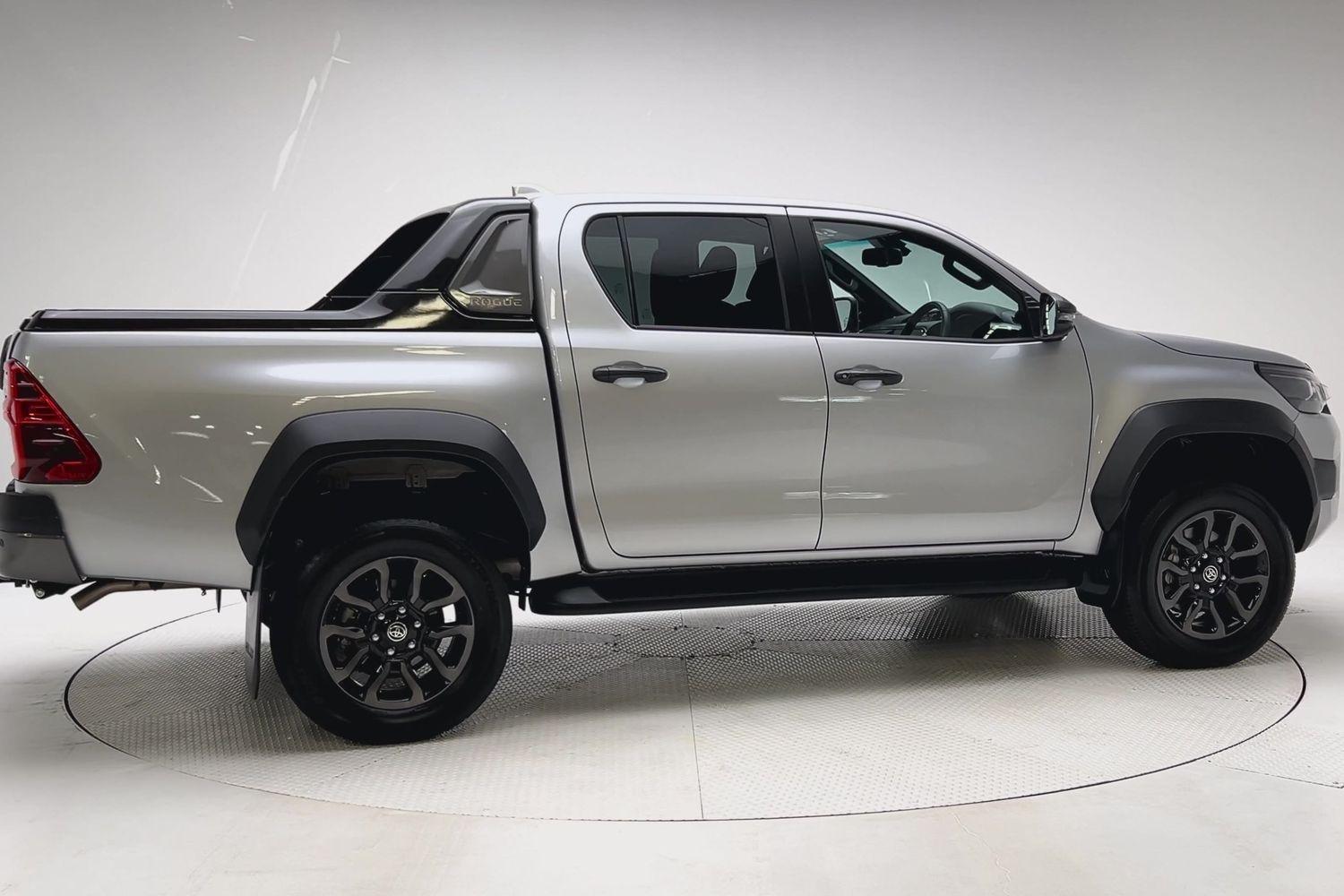 2025 Toyota Hilux Rogue in Silver