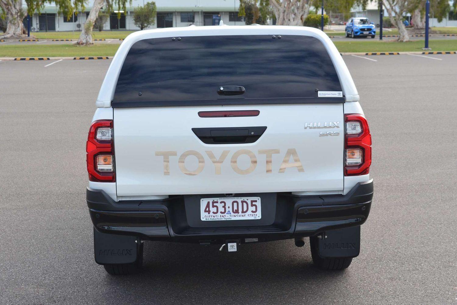 2024 Toyota Hilux SR5 in White