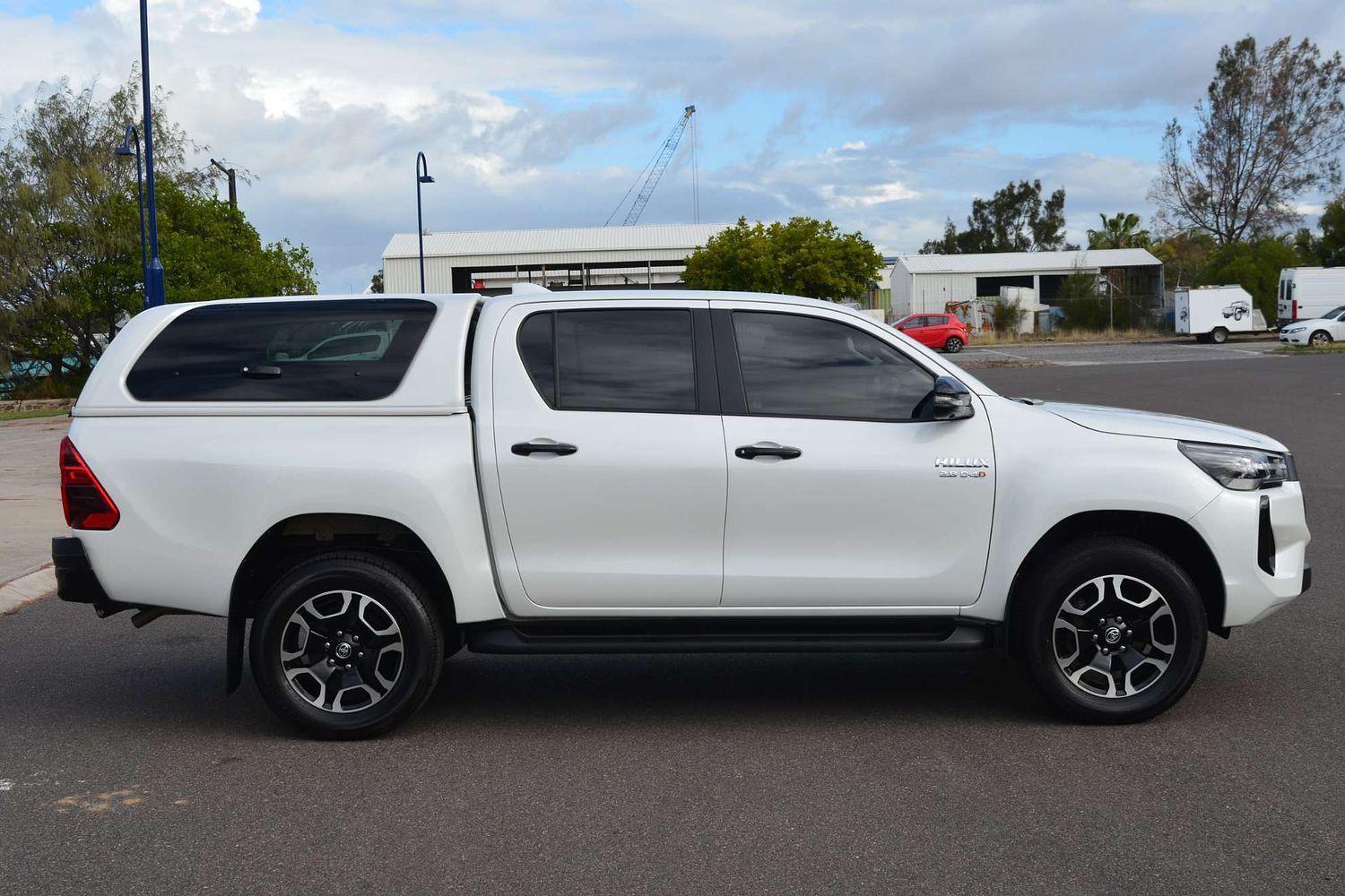 2024 Toyota Hilux SR5 in White