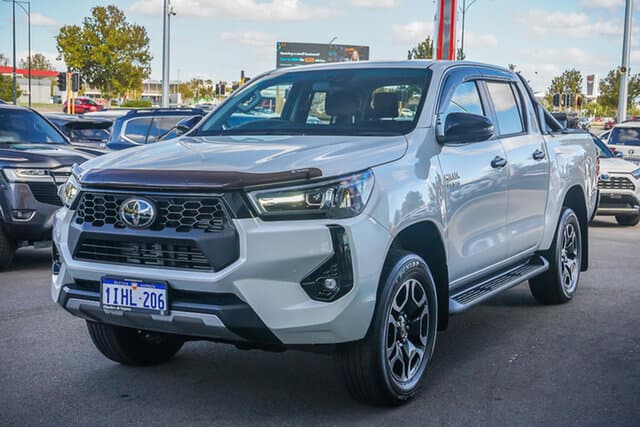 2024 Toyota Hilux SR5 in White