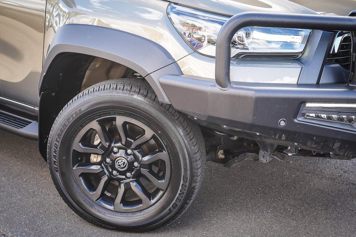 2024 Toyota Hilux Rogue in Brown