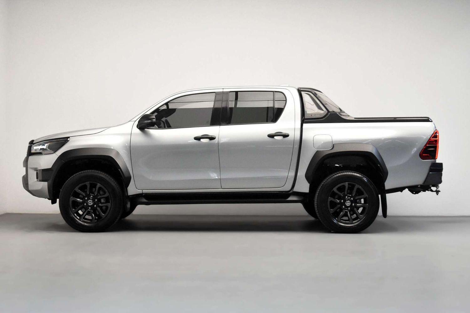 2024 Toyota Hilux Rogue in Silver