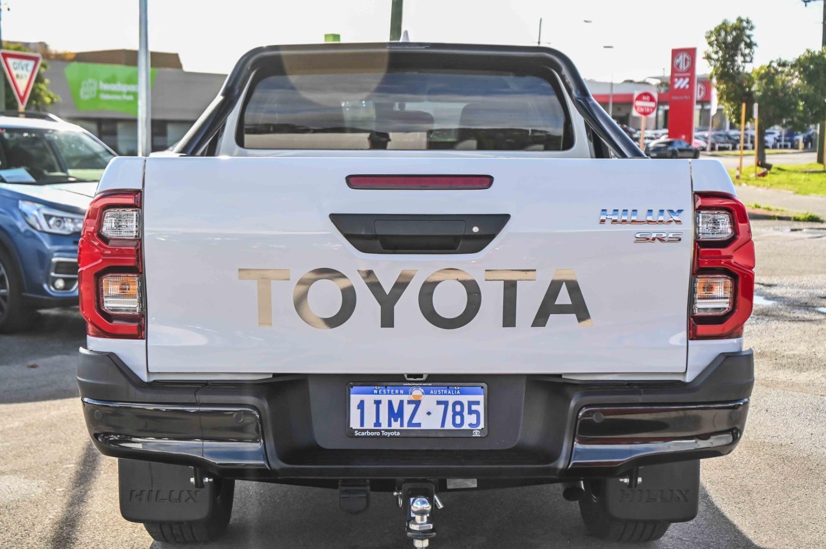 2024 Toyota Hilux SR5 in White