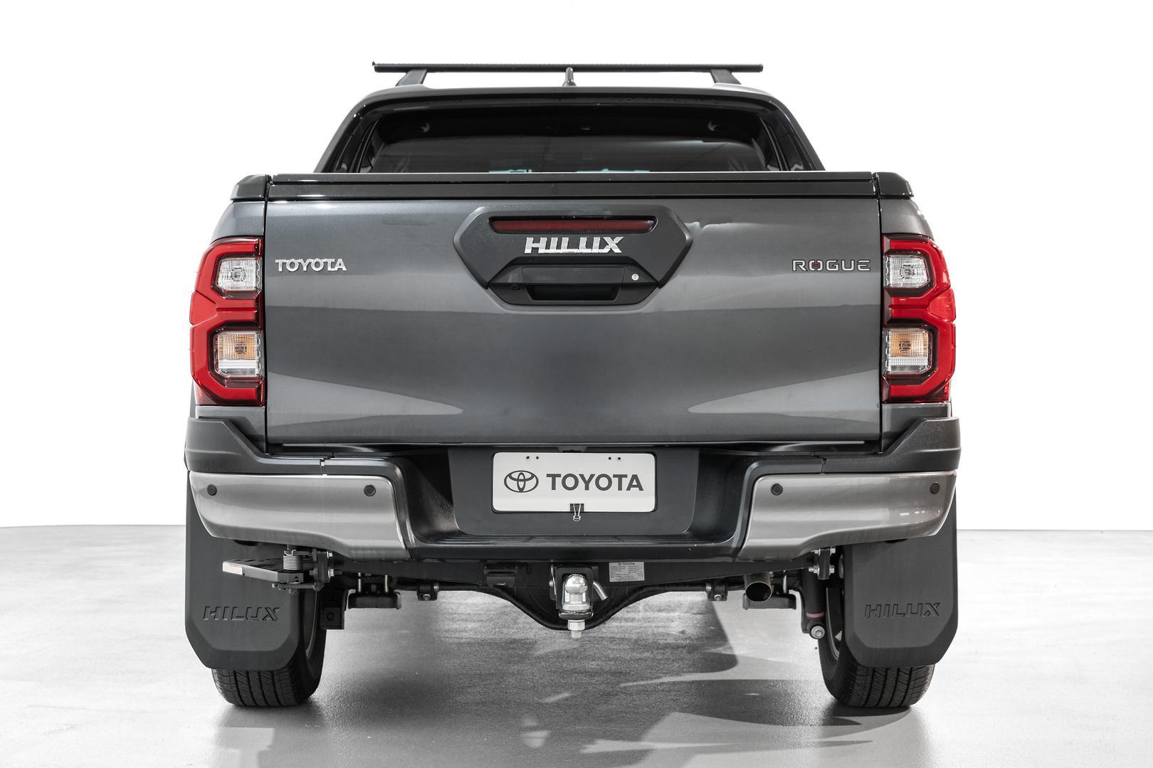 2025 Toyota Hilux Rogue in Silver