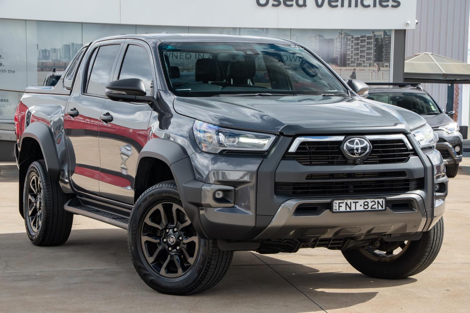 2024 Toyota Hilux Rogue in Silver