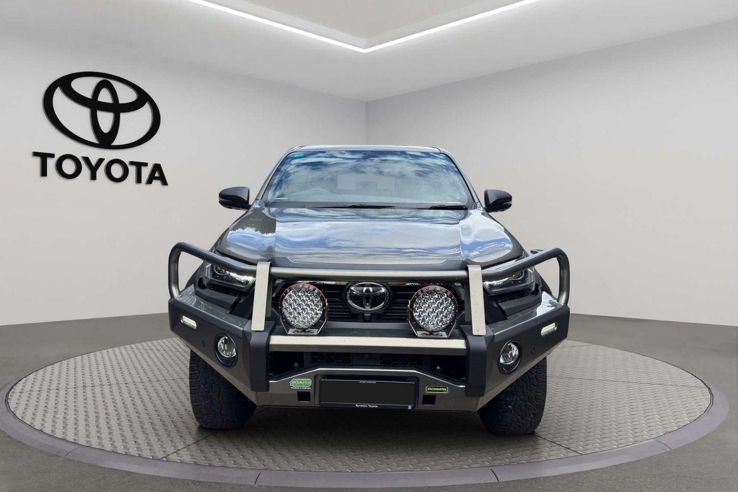 2024 Toyota Hilux Rogue in Brown