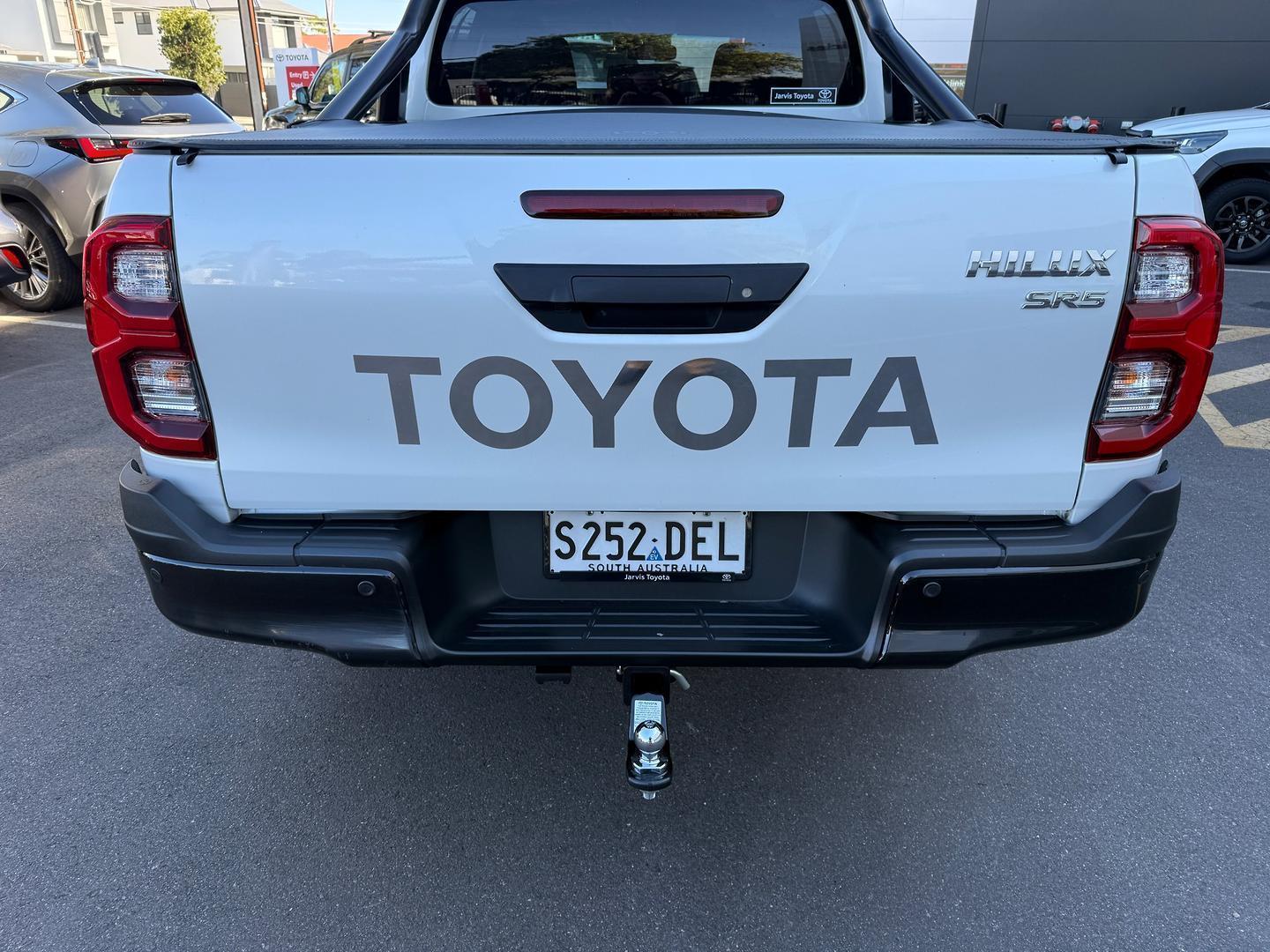 2024 Toyota Hilux SR5 in White