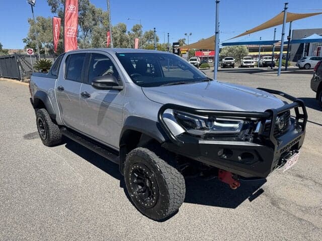2024 Toyota Hilux Rogue in Silver