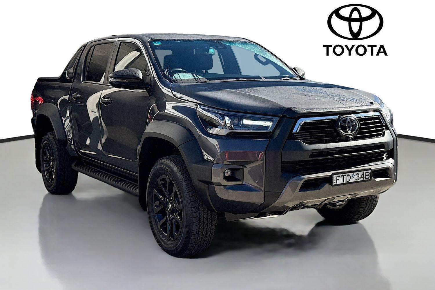 2025 Toyota Hilux Rogue in Silver