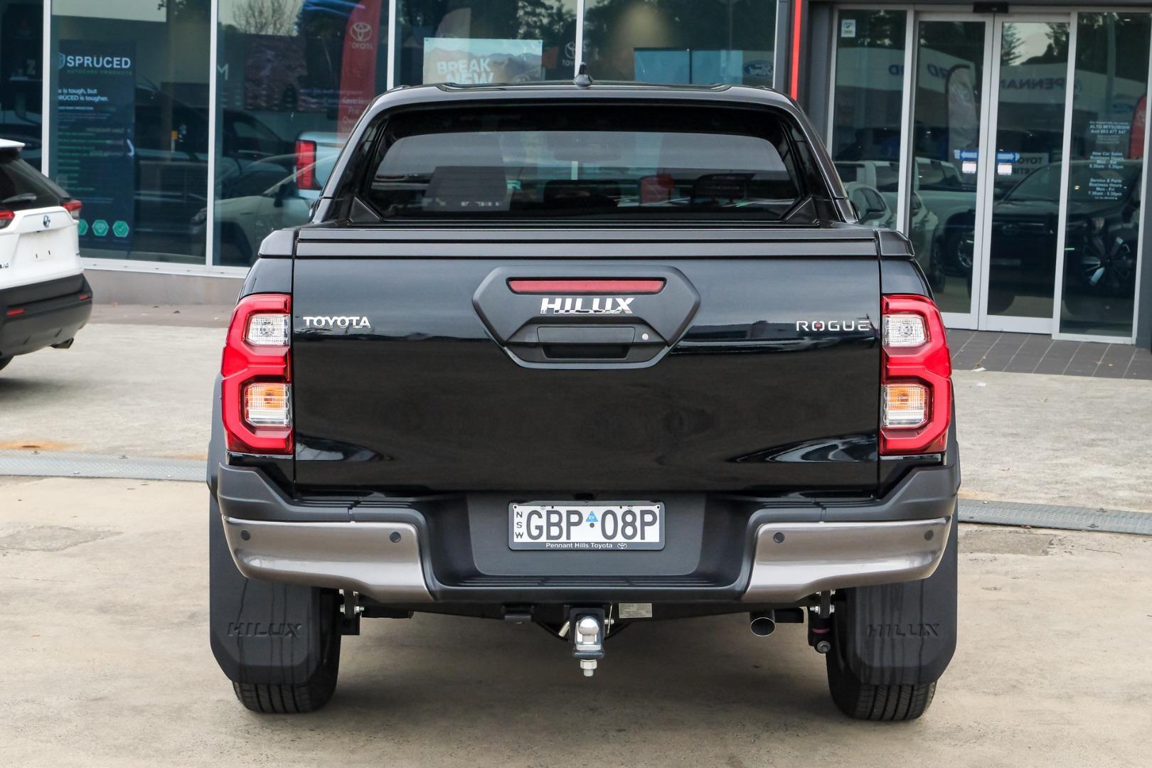 2025 Toyota Hilux Rogue in Black