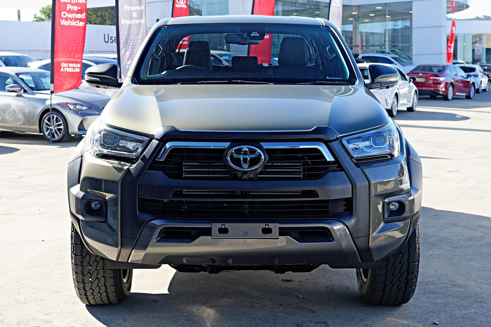 2025 Toyota Hilux Rogue in Brown
