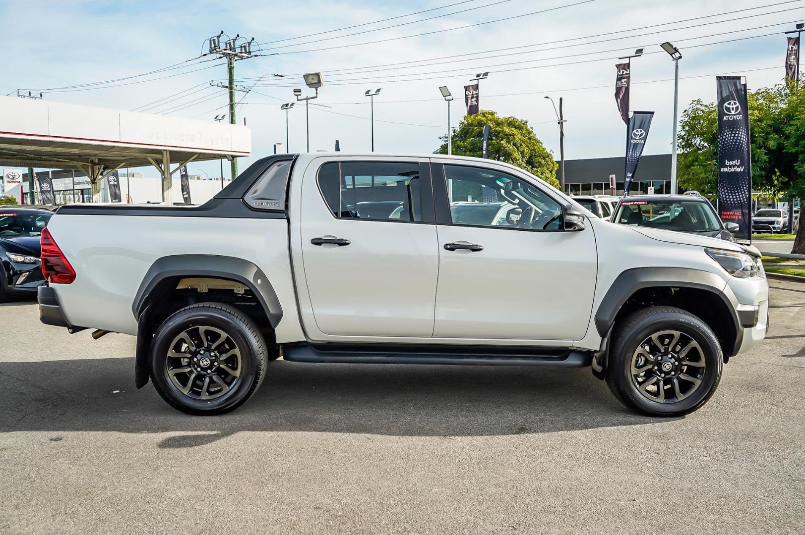 2025 Toyota Hilux Rogue in White