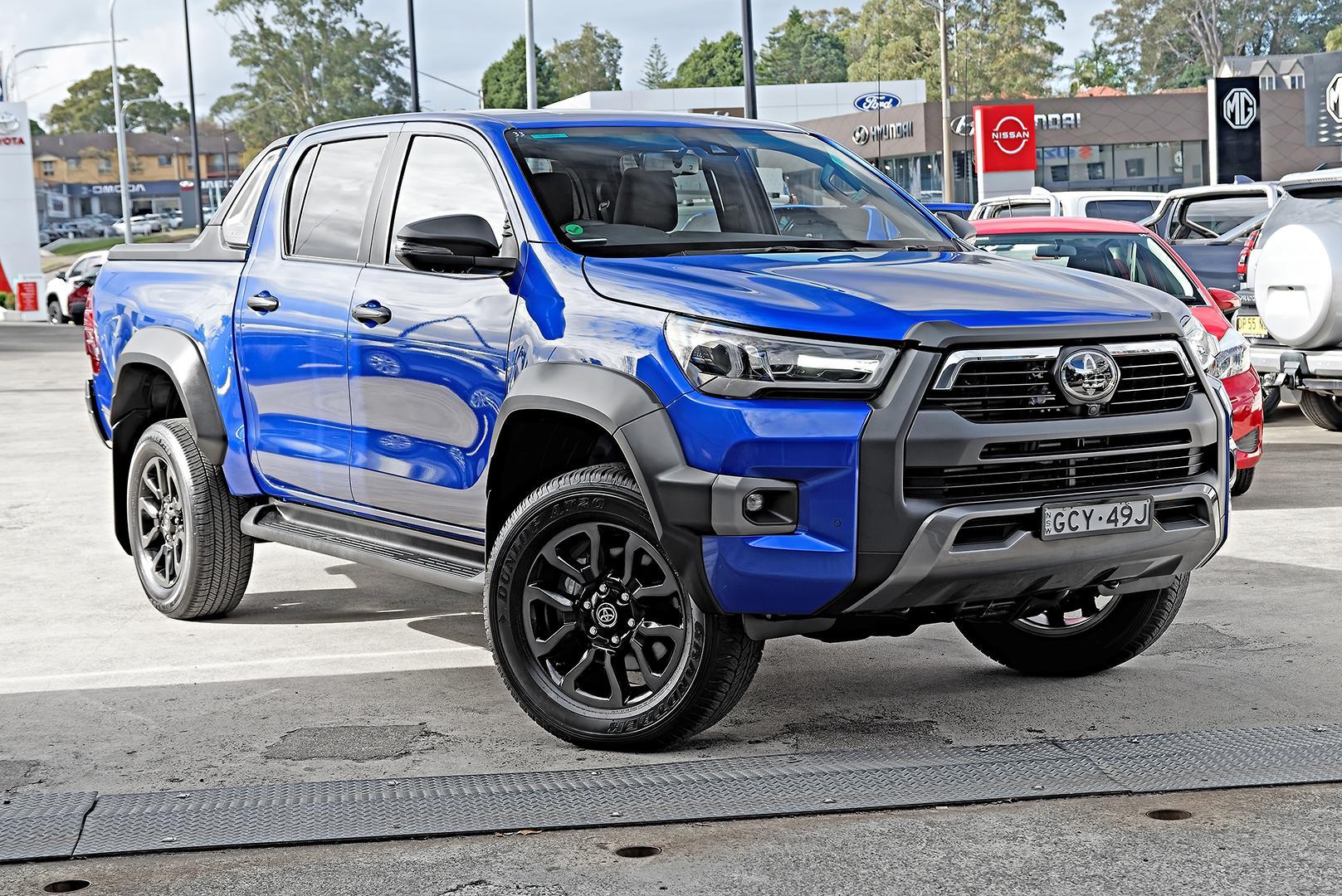 2024 Toyota Hilux Rogue in Blue