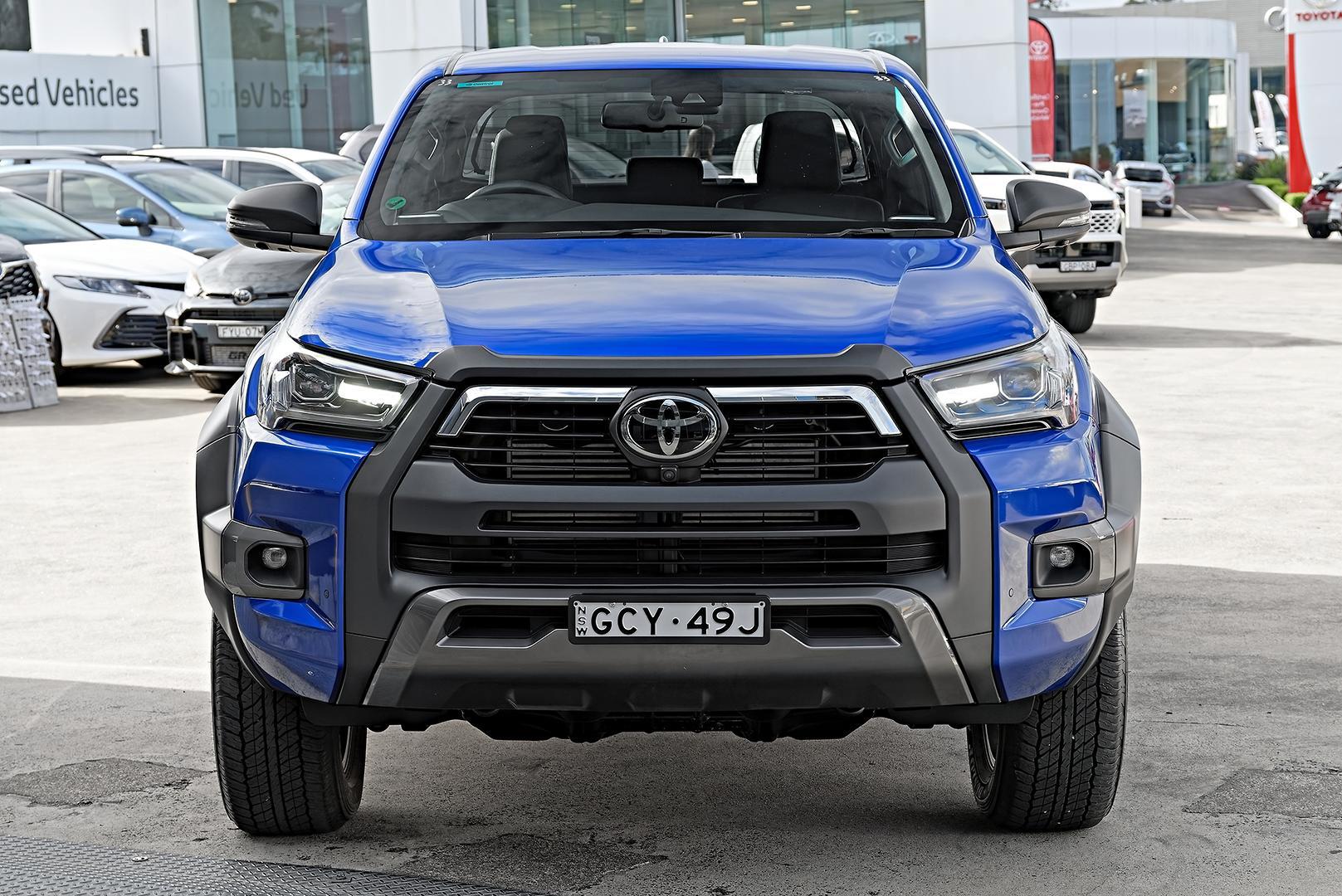 2024 Toyota Hilux Rogue in Blue