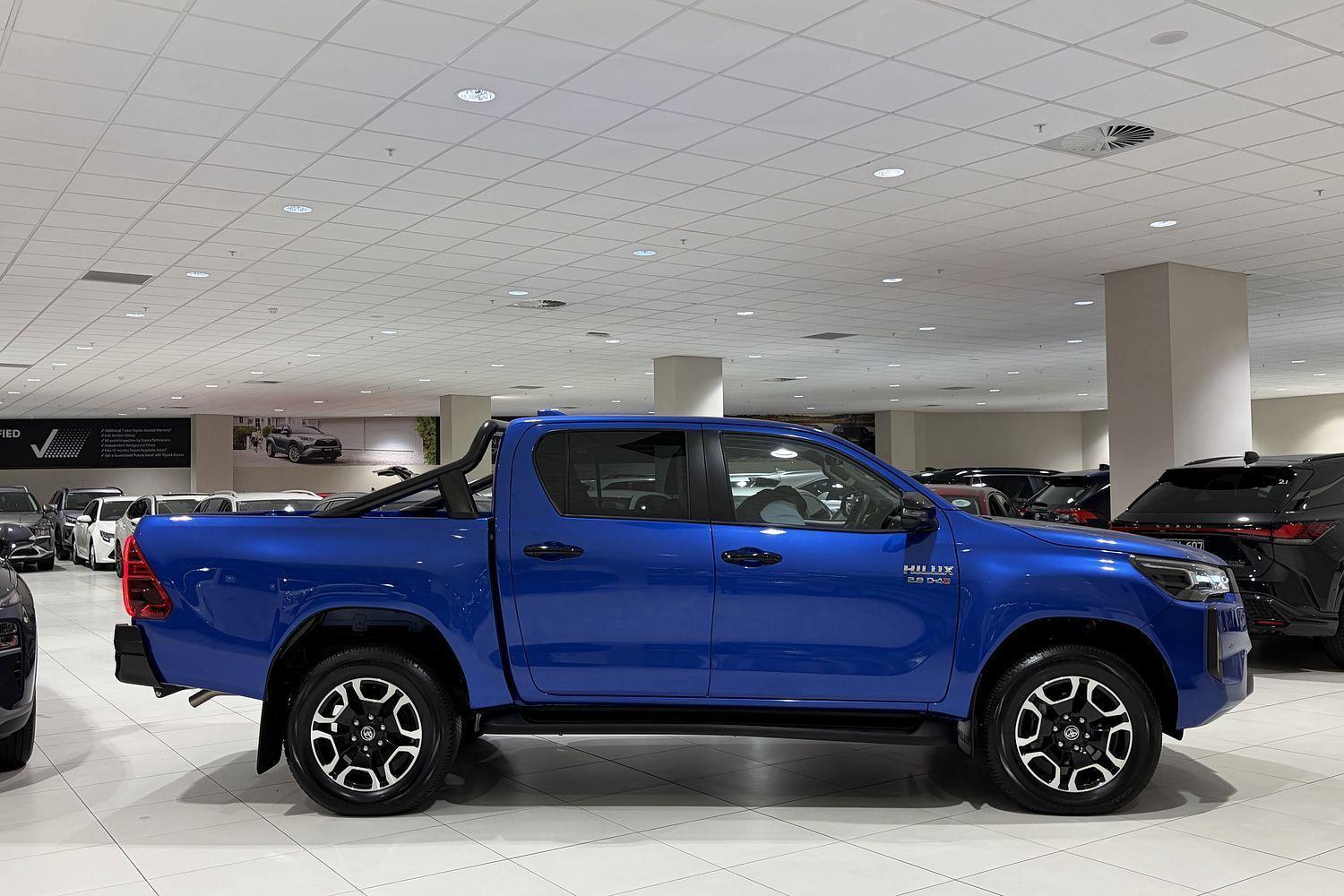 2024 Toyota Hilux SR5 in Blue