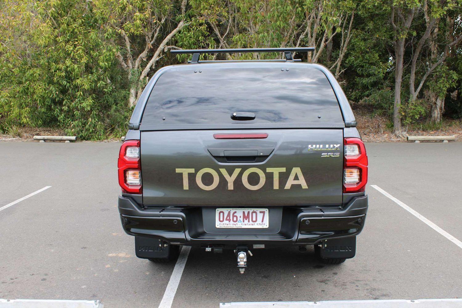 2025 Toyota Hilux SR5 in Silver