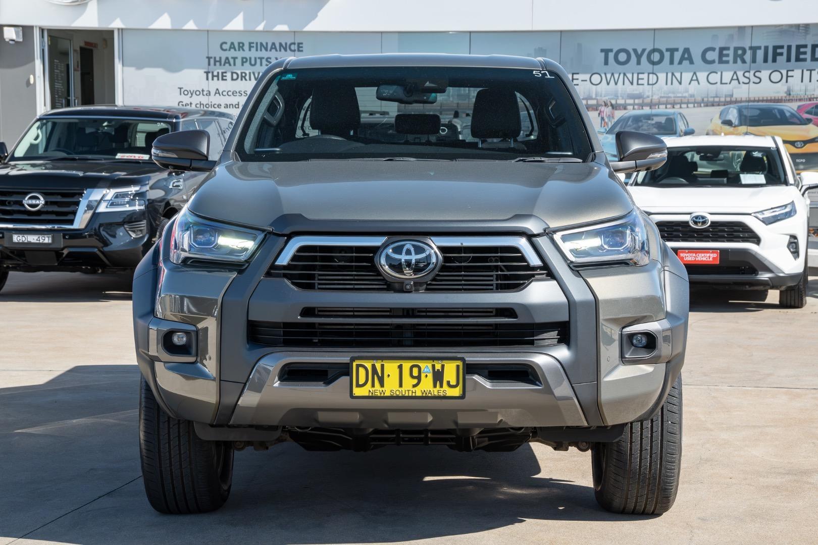 2025 Toyota Hilux Rogue in Brown