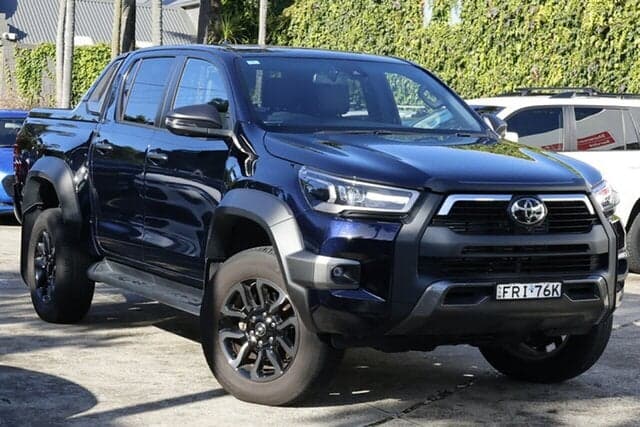 2025 Toyota Hilux Rogue in Blue