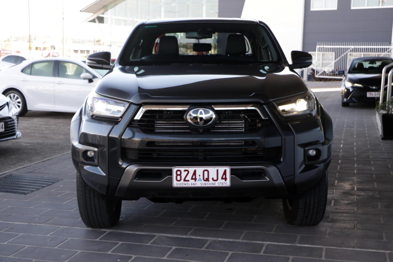 2025 Toyota Hilux Rogue in Silver