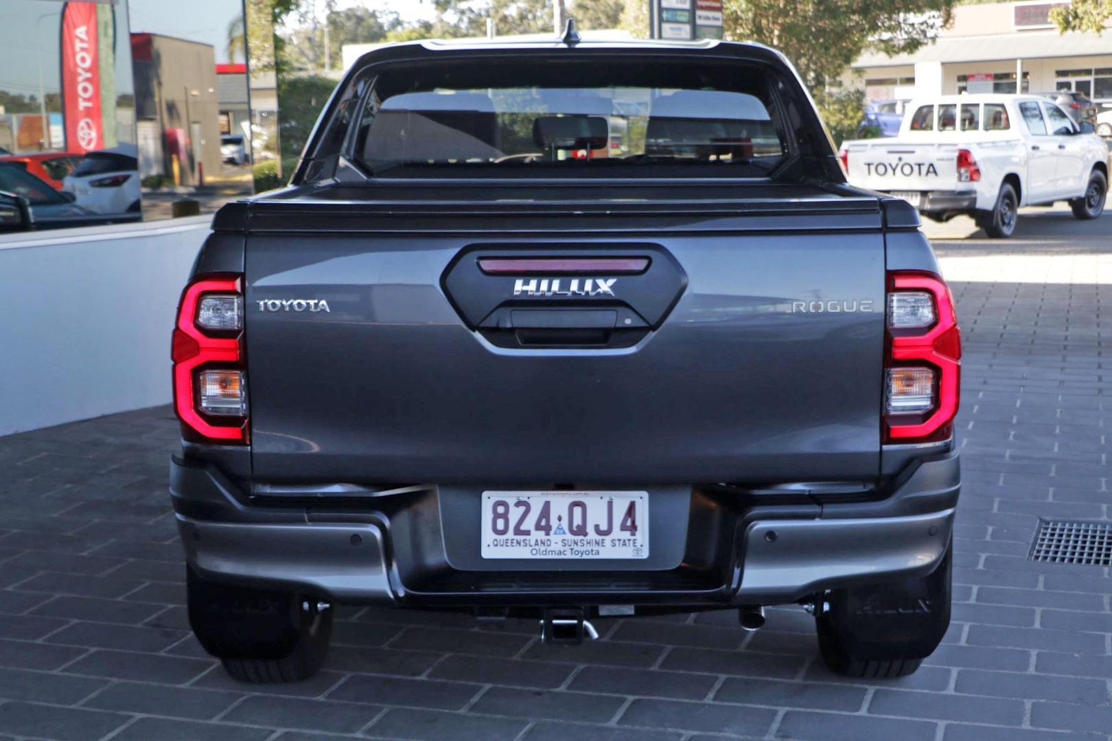 2025 Toyota Hilux Rogue in Silver