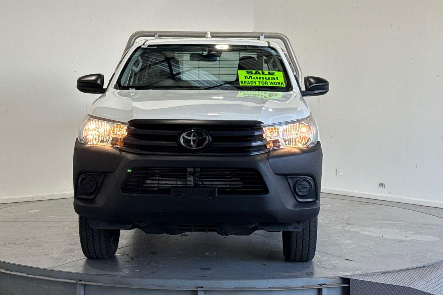 2022 Toyota Hilux Workmate in White