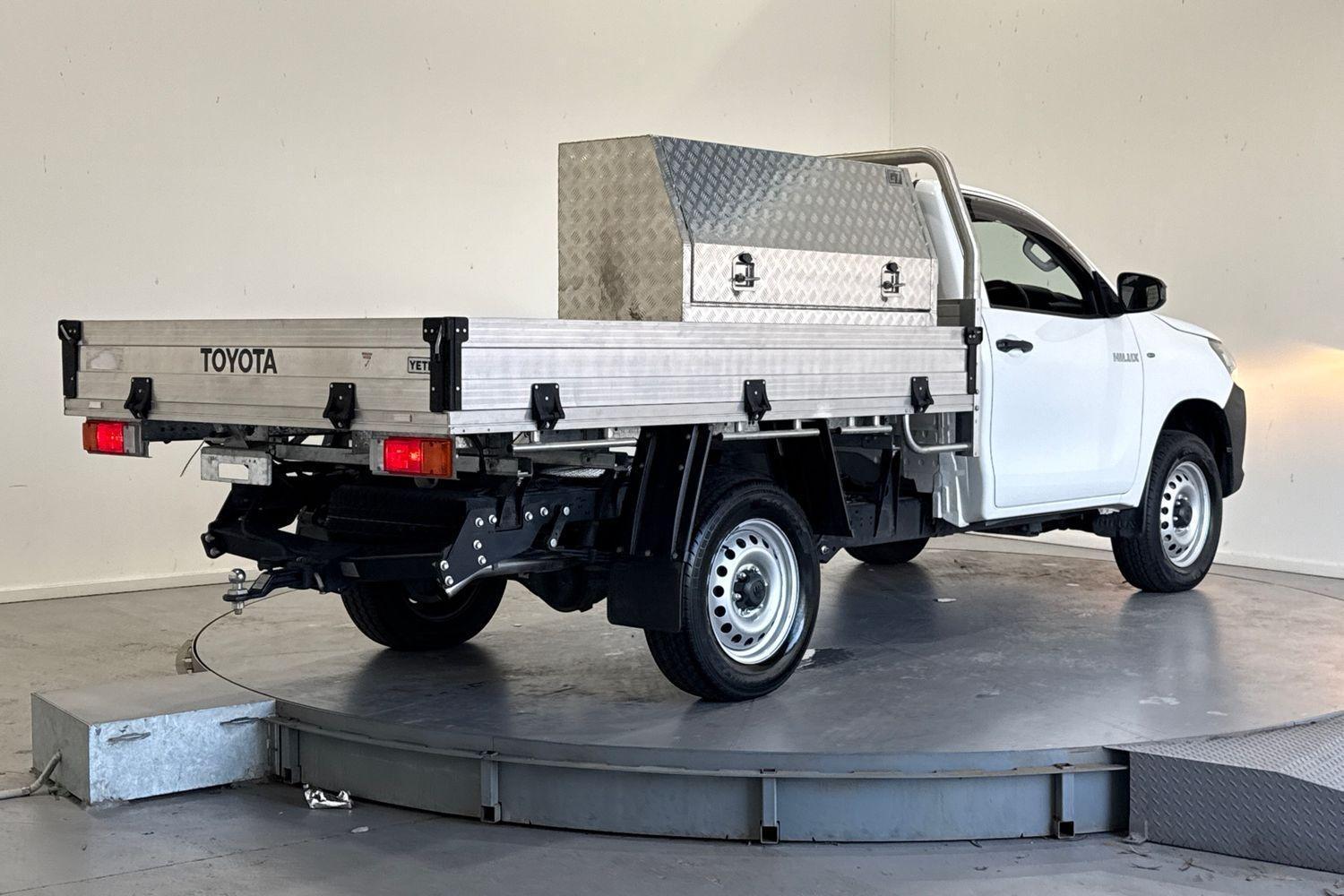 2022 Toyota Hilux Workmate in White