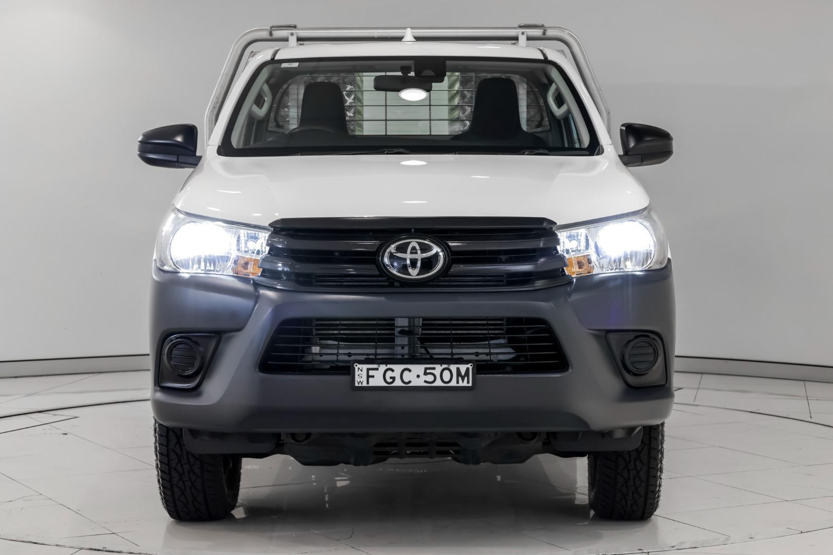 2023 Toyota Hilux Workmate in White