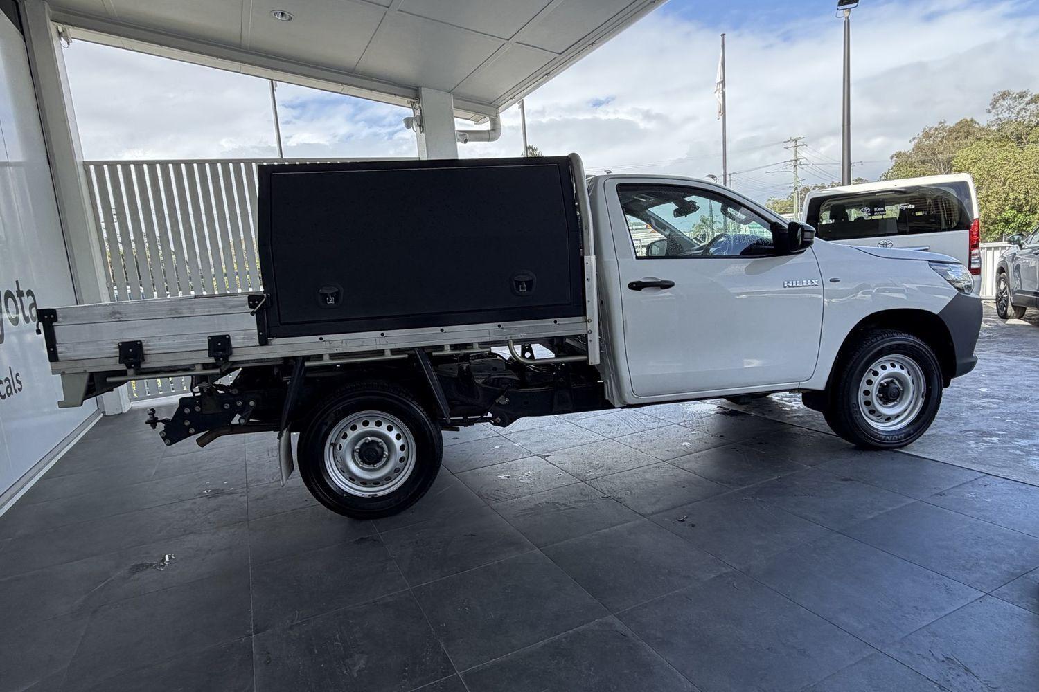 2023 Toyota Hilux Workmate in White