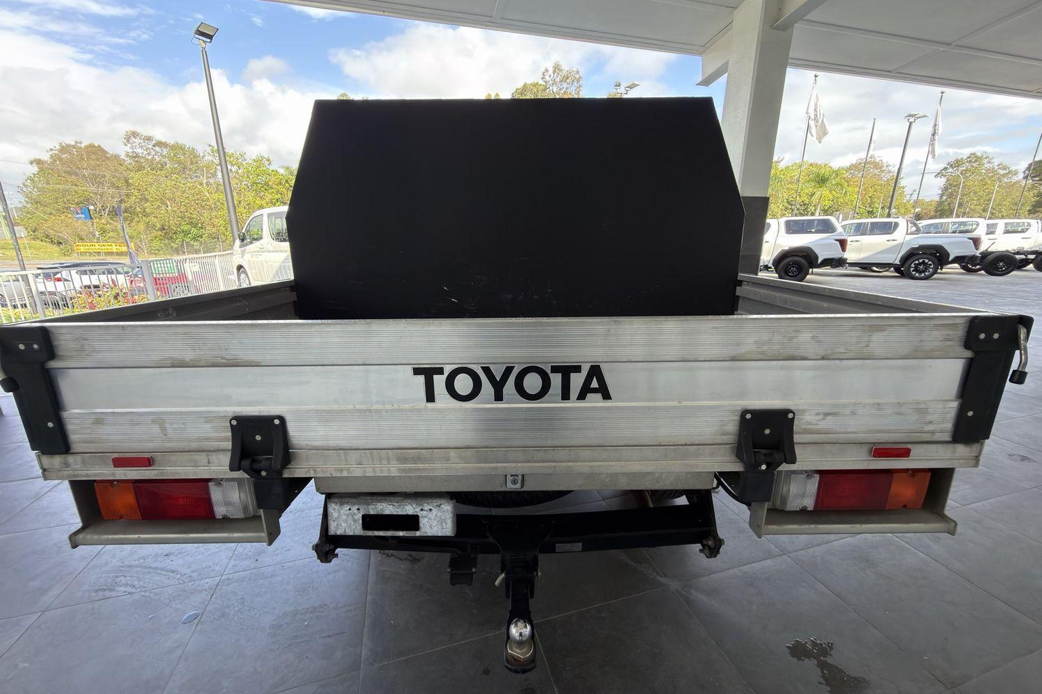 2023 Toyota Hilux Workmate in White