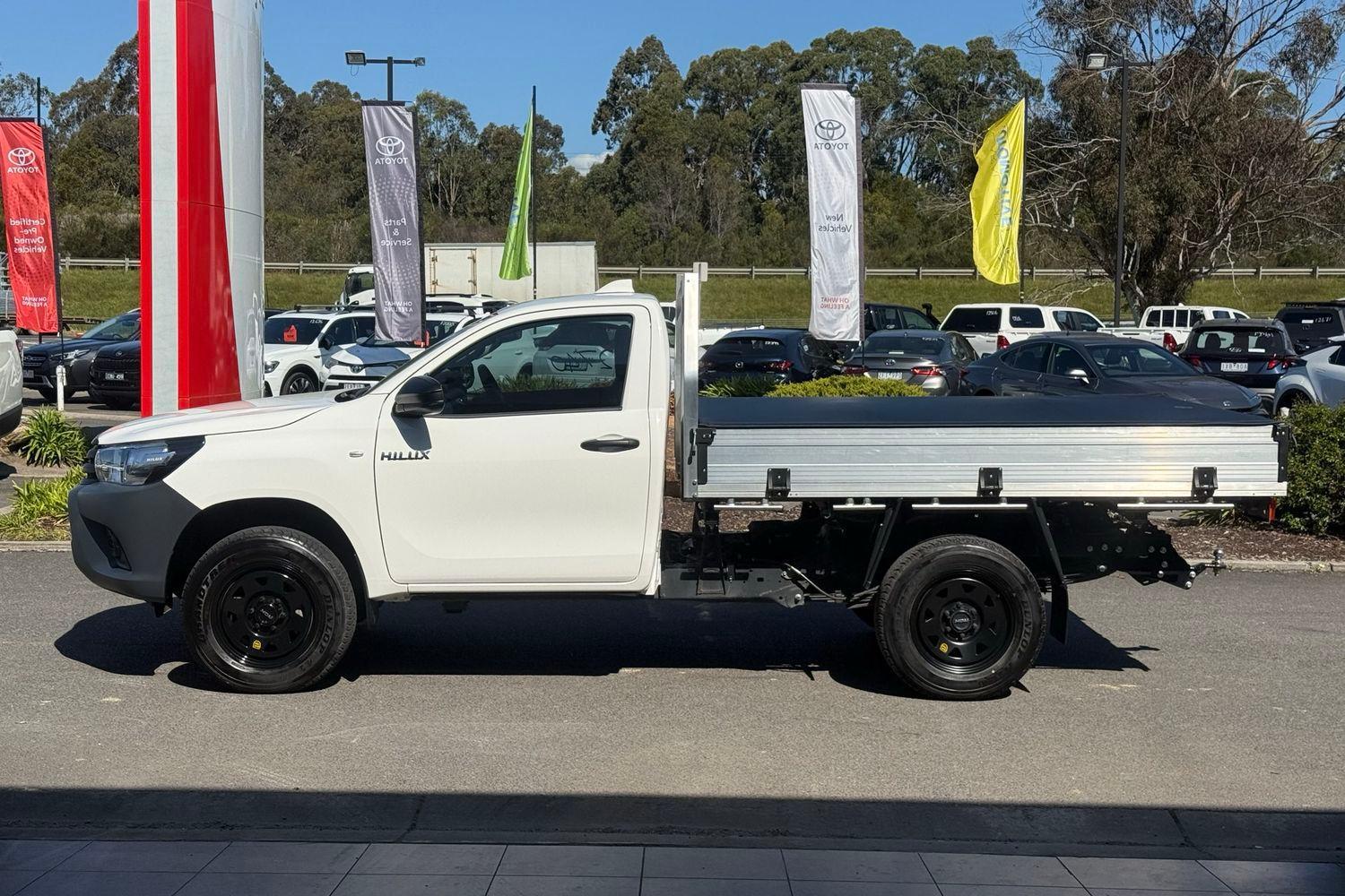 2023 Toyota Hilux Workmate in White