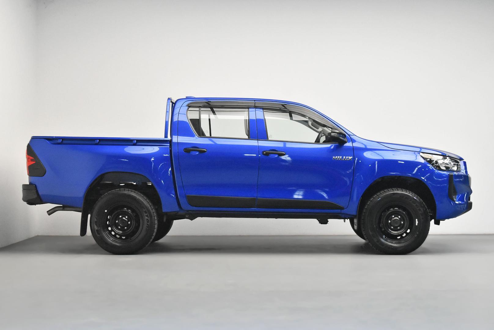 2024 Toyota Hilux Workmate in Blue