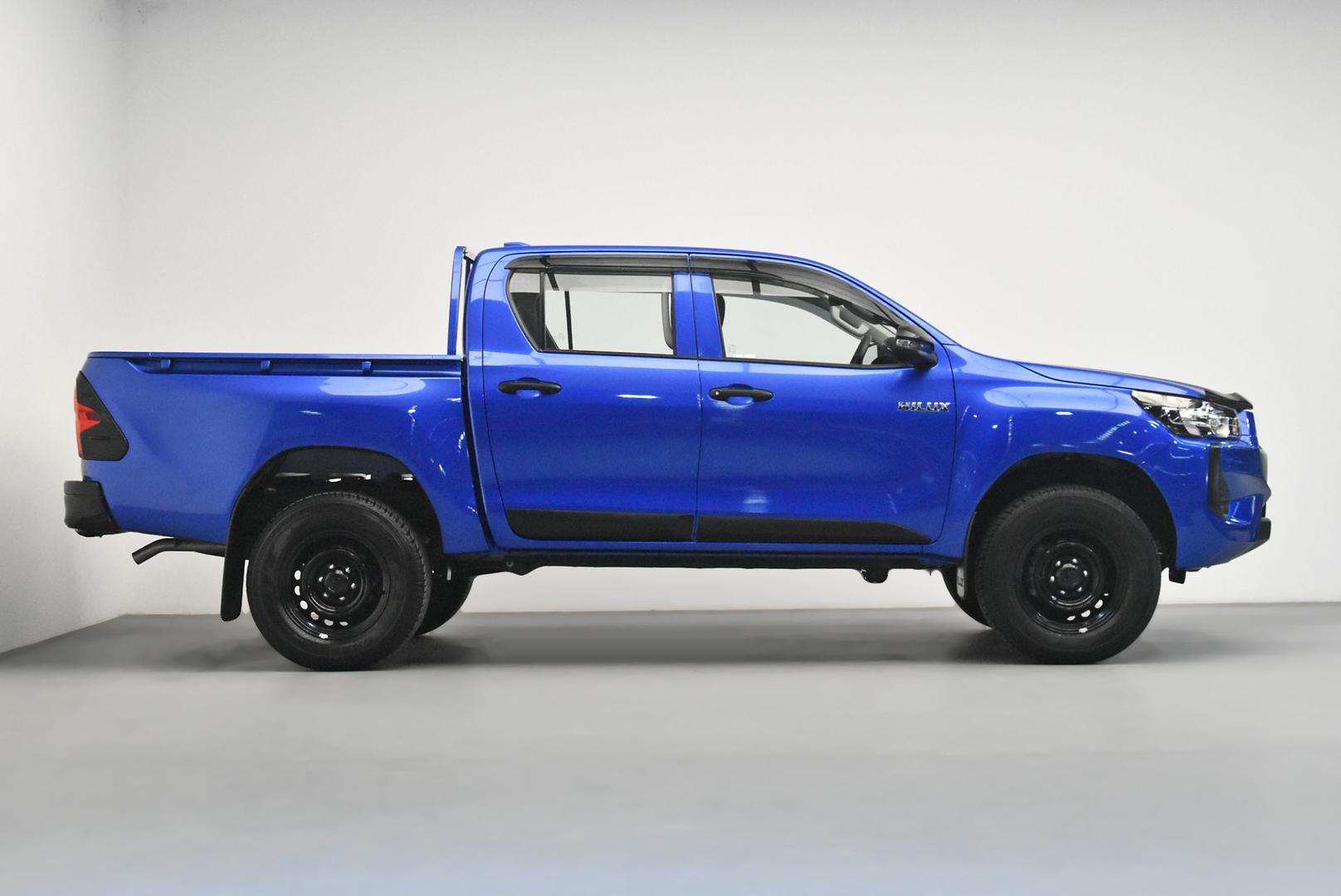2024 Toyota Hilux Workmate in Blue