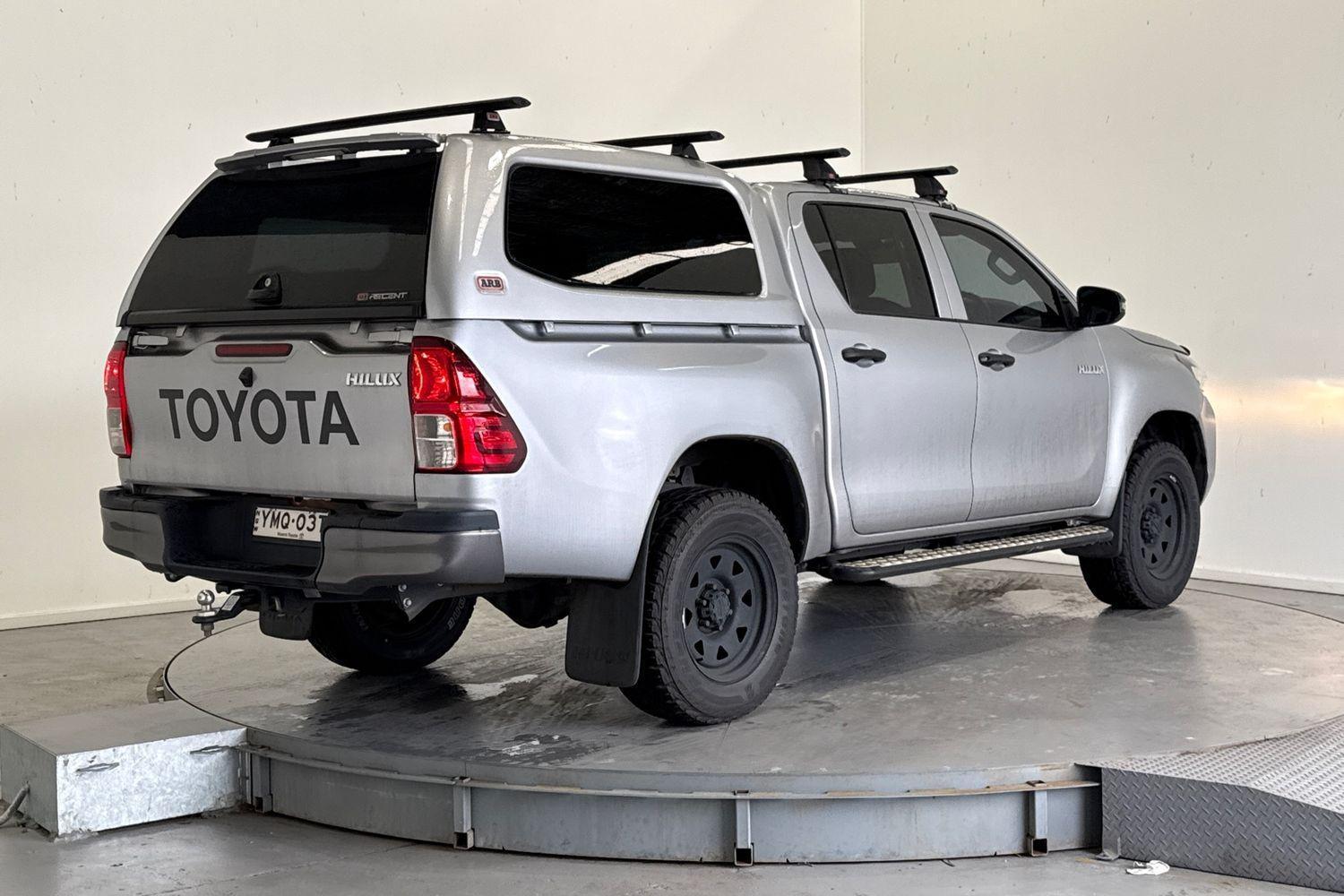 2022 Toyota Hilux Workmate in Silver