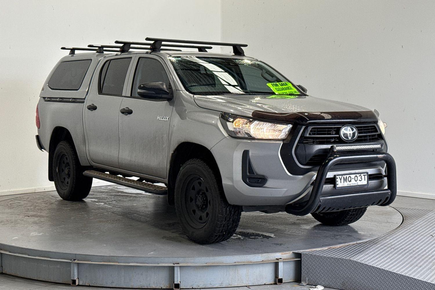 2022 Toyota Hilux Workmate in Silver