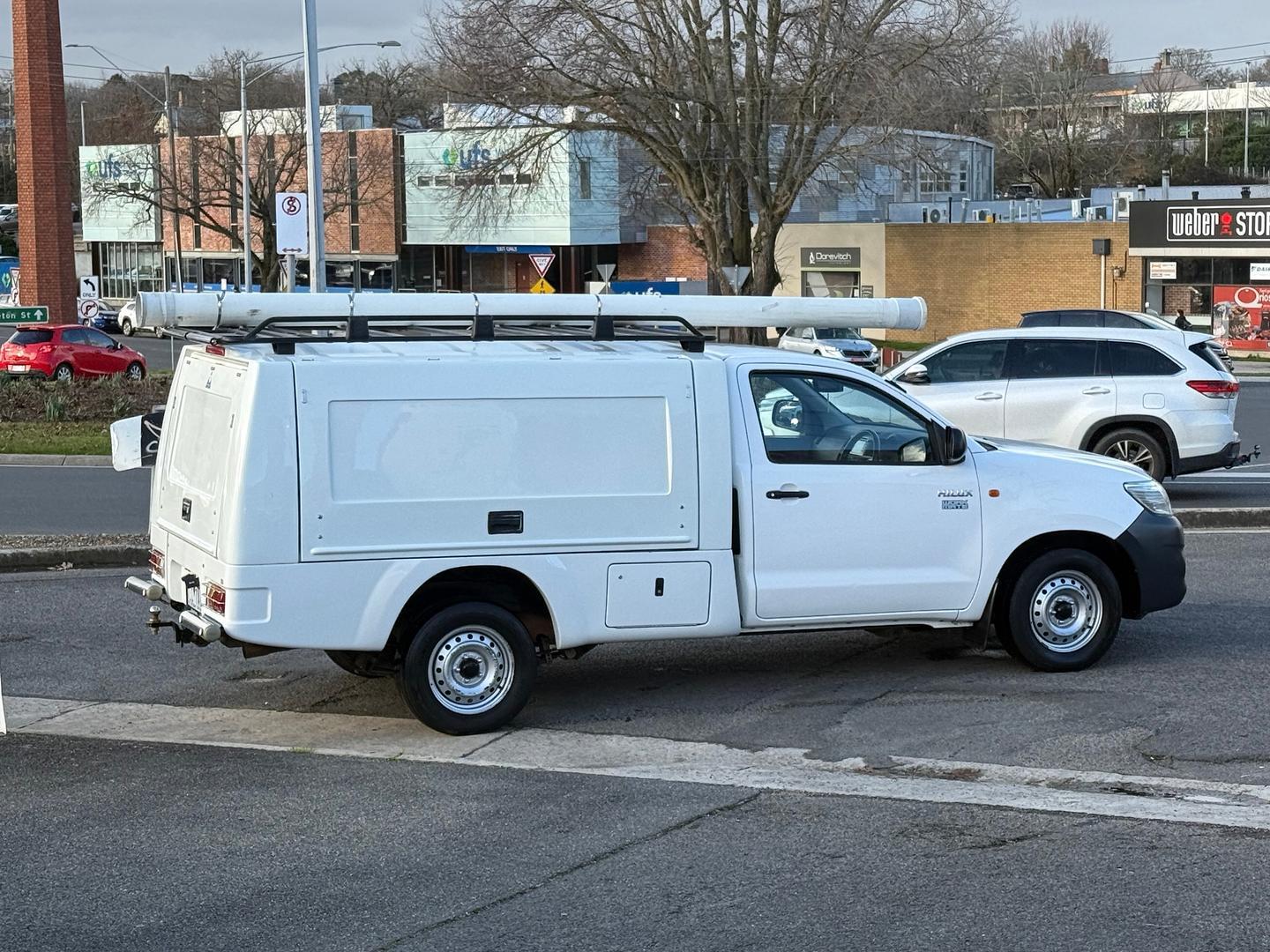2014 Toyota Hilux Workmate in White