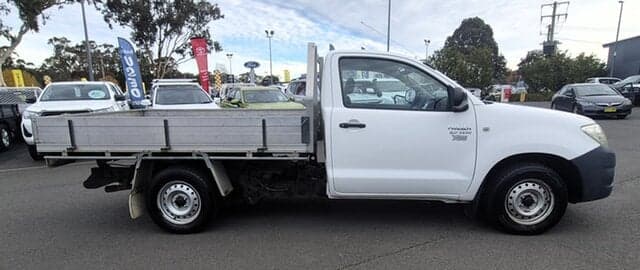 2010 Toyota Hilux Workmate in White