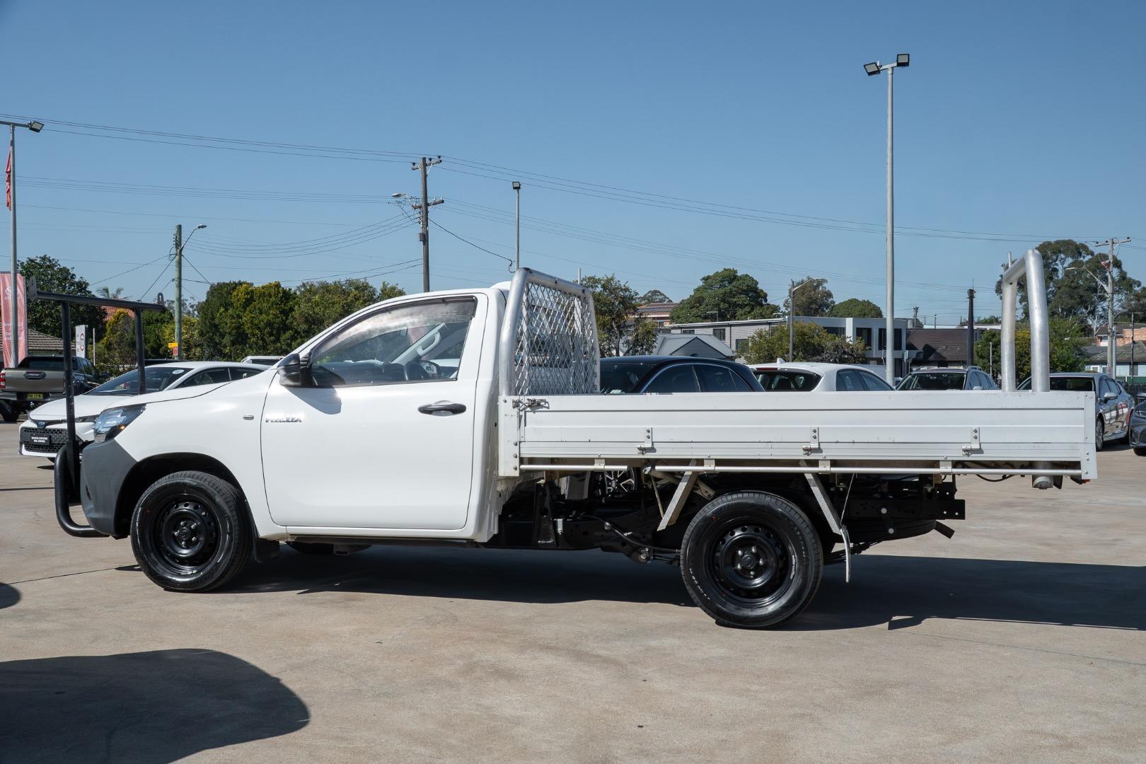 2022 Toyota Hilux Workmate in White